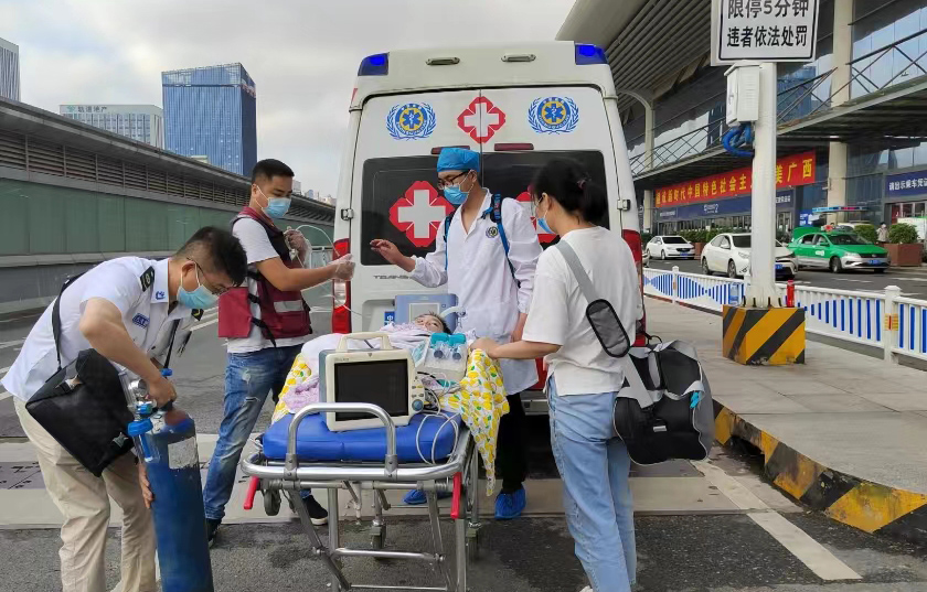 颍上县救护车出租公司